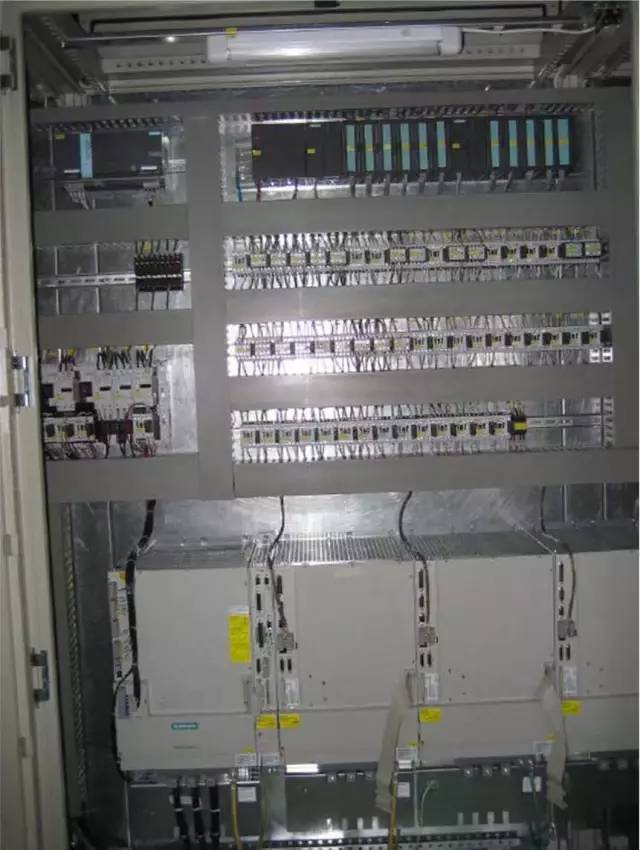 【干货】图文详解电气控制柜元件安装接线配线规范的图34